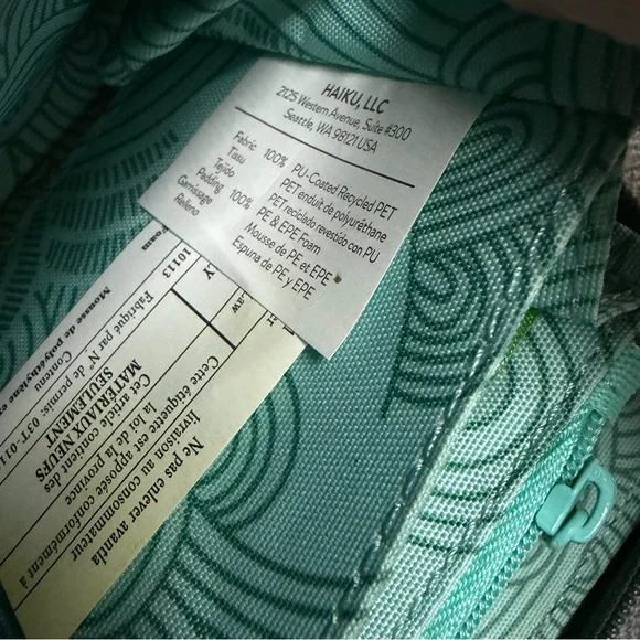 Haiku balsam green, wristlet, zippered, wallet, multi card holder - Picture 14 of 15